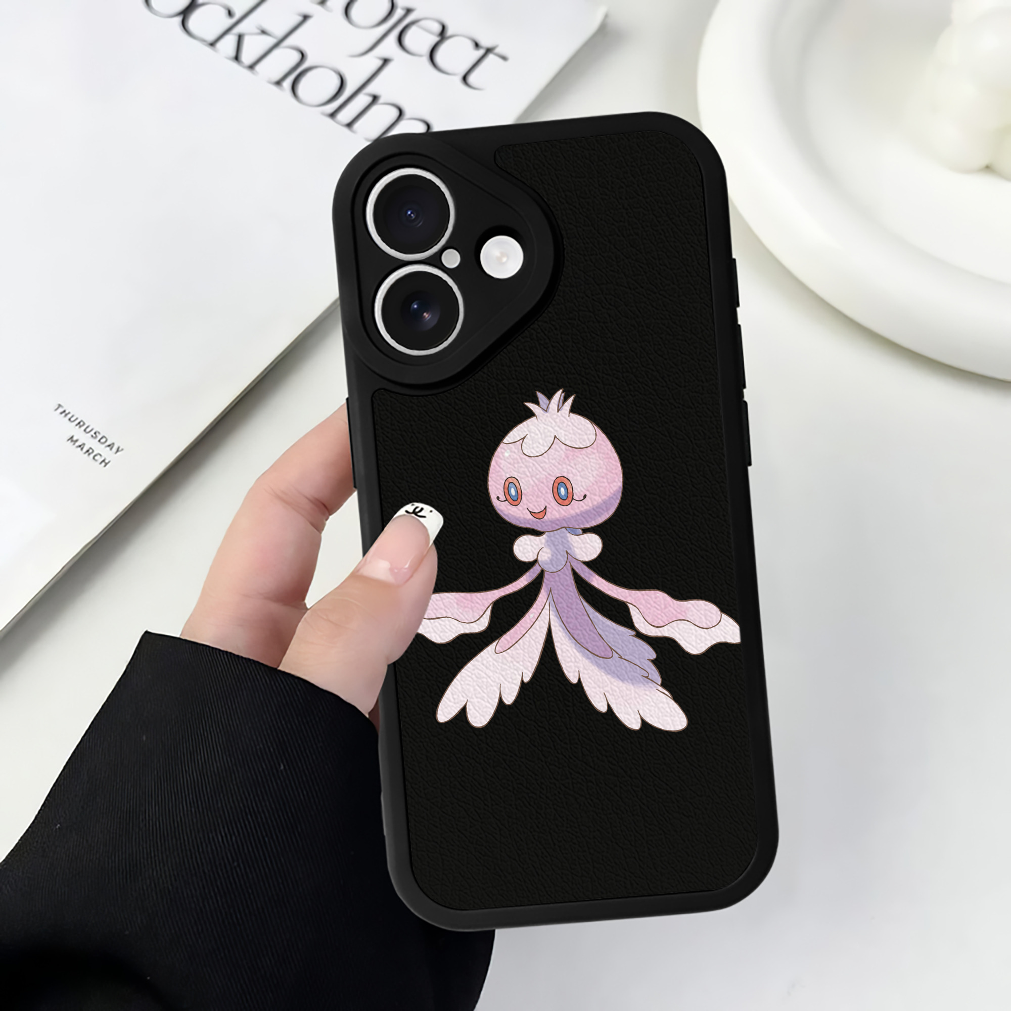 （画像用） ポケットモンスター Pokémon 【iPhone 16シリーズ対応】シリコンスマホケース（レザー調） 材質：シリコン